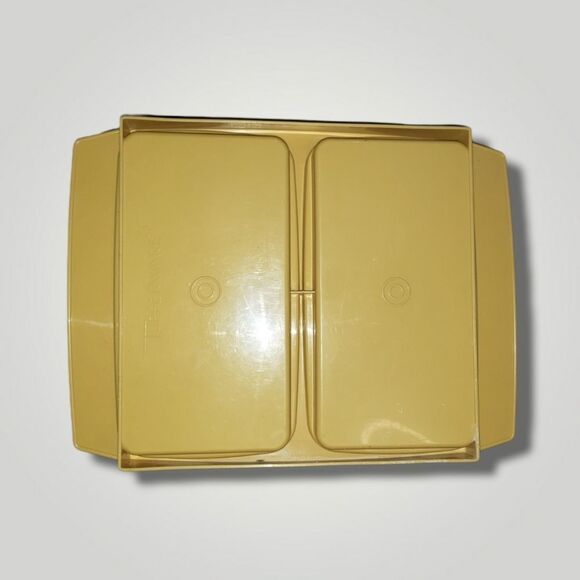 Vintage 60s Tupperware Deviled Egg Keeper Serve - Picture 6 of 6